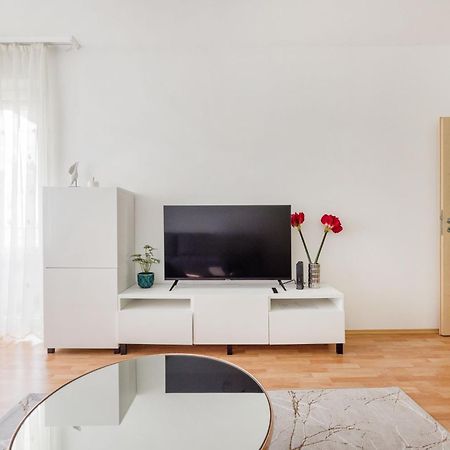Modern Two-Bedroom Apartment With Free Parking Budapest Exterior foto